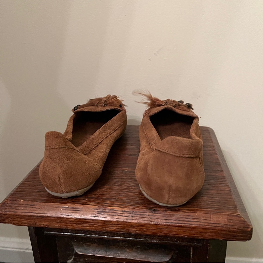 Minnetonka Brown Suede Fringe Feather Flat Moccas… - image 6
